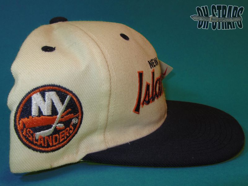 New York Islanders Sports Specialties Script Snapback Hat - product image  
