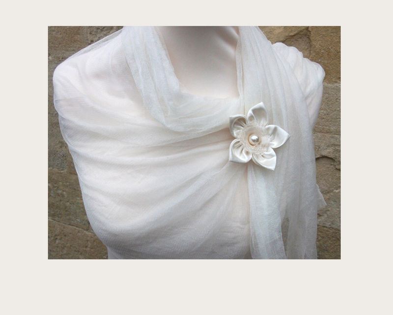 White Silk Brooch - product image  