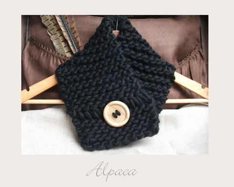 Black,Alpaca,Scarf,Alpaca Wool, ethical, winter scarf, women's scarf, alpaca scarf, chunky scarf, neckwarmer, eco scarf, black scarf