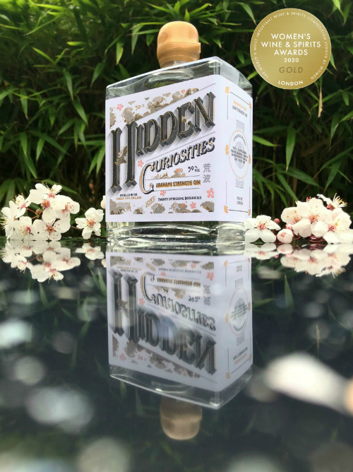 hidden curiosities gin 20 botanicals distilled in the surrey hills