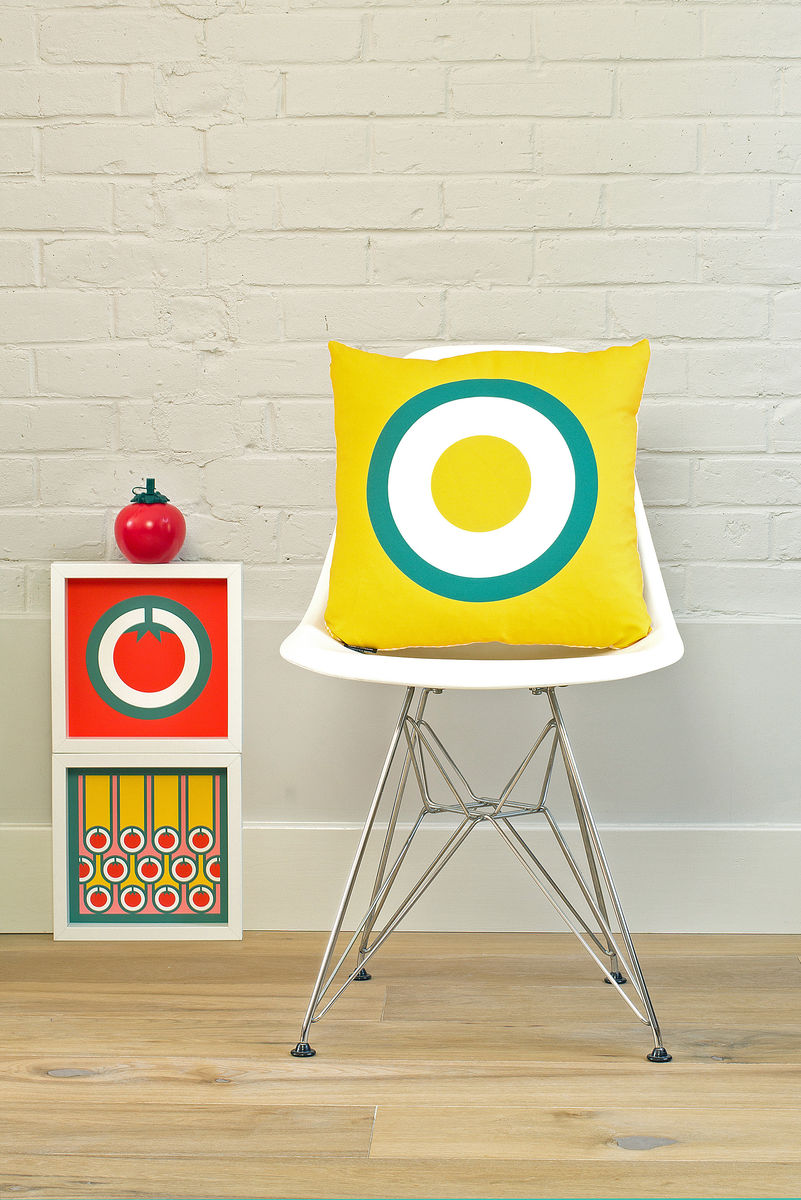 Screen printed cushion cover Fried egg Hokolo