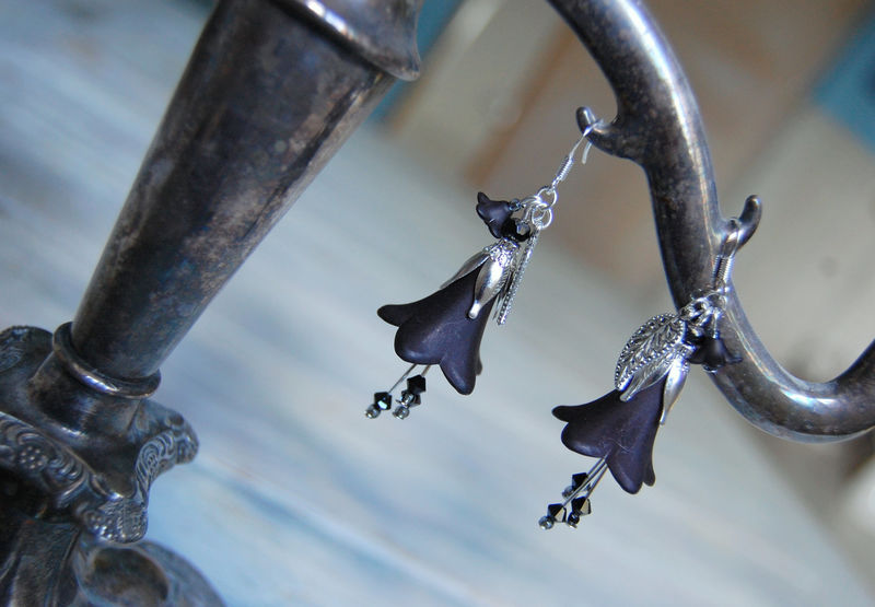 Gothic black flower earrings Victorian fairy jewelry dark mori kei
