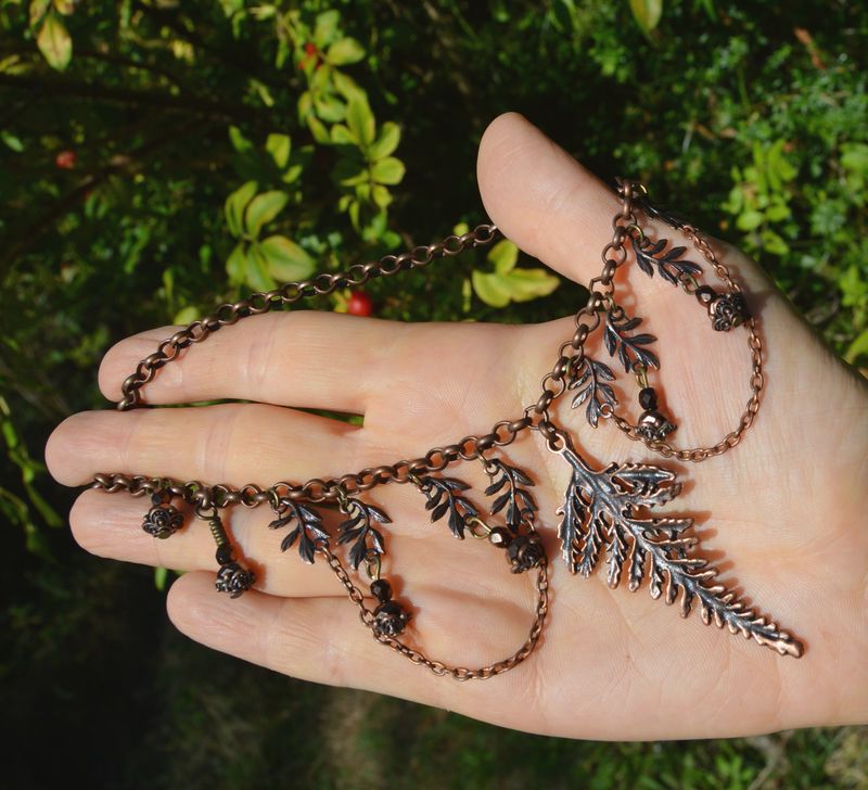 Fern collar necklace Clearance