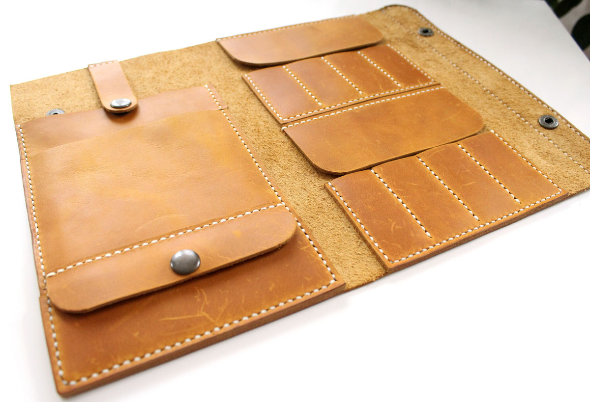 Leather knitting Circular needle case Short Anger Refuge