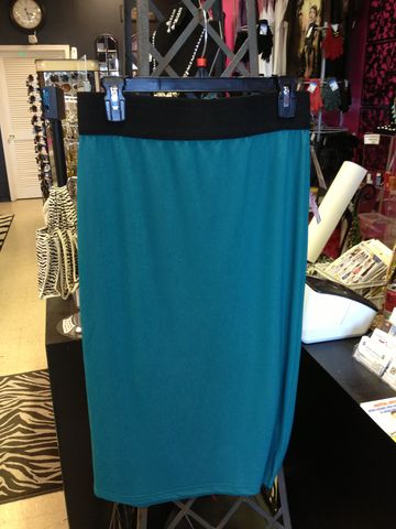 Long,Silk,Pencil,Skirt,(Zipper,Back),Knee-Length Skirt, Pencil Skirt, Teal Skirt, Teal Pencil Skirt, Zipper Back Skirt, Sipper Back Pencil Skirt