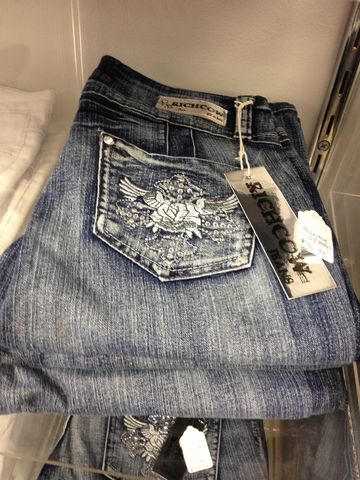 Light,Wash,Skinny,Jeans,with,Cross,and,Dove,Design,on,Back,Pockets,Skinny Jeans, Light Wash Jeans, Tight Jeans
