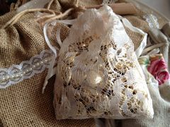Vintage,Lace,Favour,Bag,natural favours; favour bags, vintage favours, vintage favour bags, lace favours