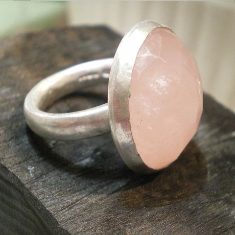 Diva,Ring,-,sterling,silver,and,large,rose,quartz,jewelry,big ring,metalwork,sterling silver,rose quartz,pink,jewellery,silversmith,cocktail,msia,uk_team,teamfrench,statement,gemstones,925,ag