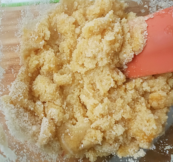 French galette des rois recipe Mix almonds with sugar, butter and eggs