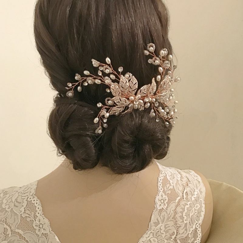 Bridal hair comb and pins