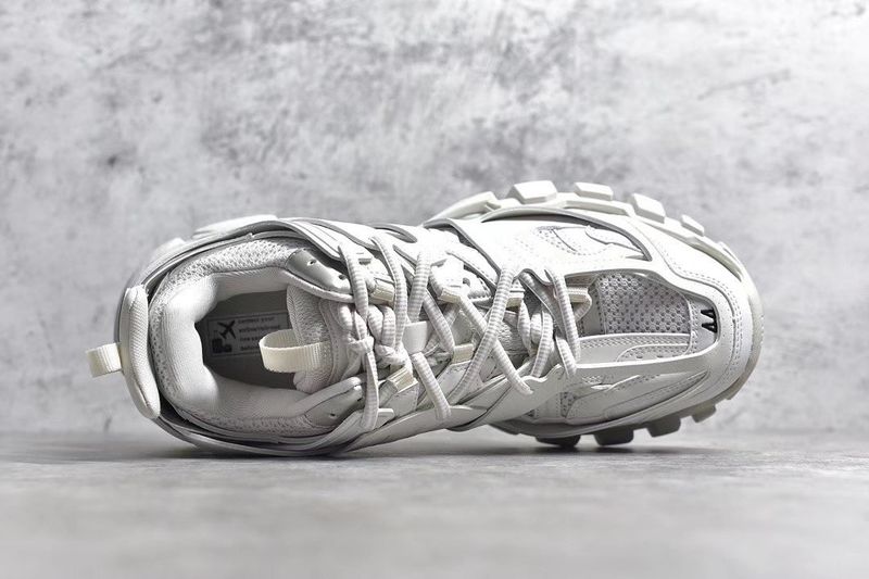 【BALENCIAGA】White&Black☆トラックソックス スニーカー ホワイト の ウィメンズ Track スニーカー スニーカー