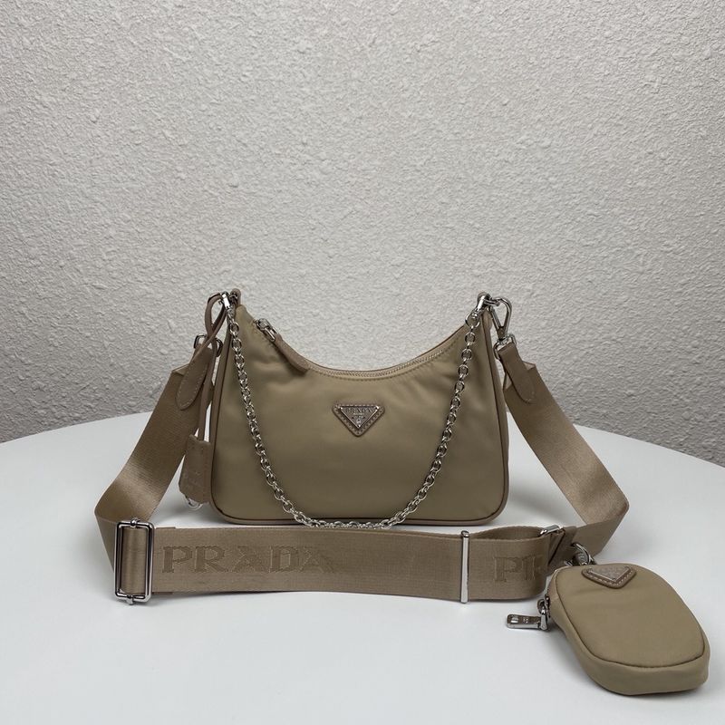 Prada Re-Edition 2005 Re-Nylon bag キャメル Camel Prada Re-Edition 2005 Re-Nylon and Saffiano mini bag