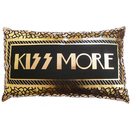 KISS,MORE,Copper,on,Black