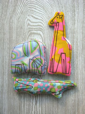 Giraffe, Elephant & Alligator Sewing Kit - product images  of 