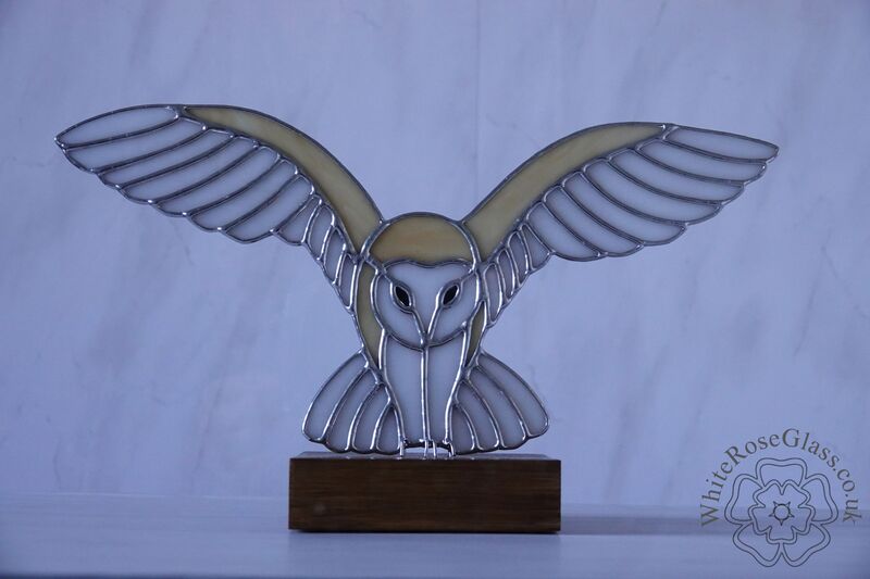 Freestanding Landing Barn Owl On Wood - product image