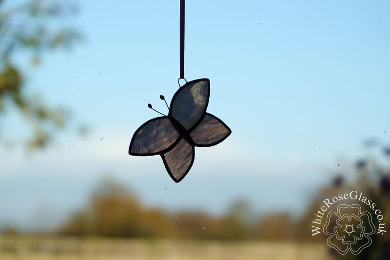 Butterfly - Simple Cloudy White Hanger - product image