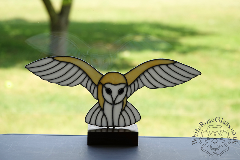 Freestanding Landing Barn Owl On Wood - product image