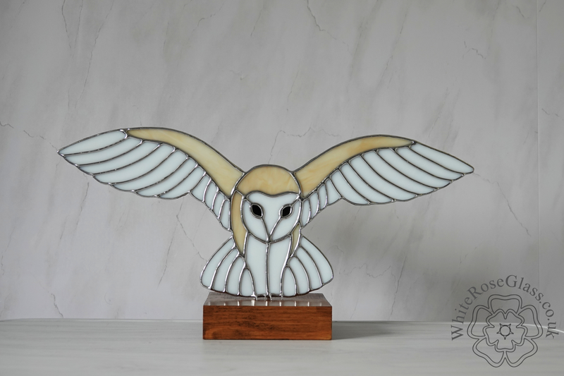 Freestanding Landing Barn Owl On Wood - product image