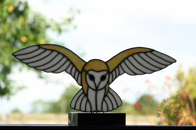 Freestanding Landing Barn Owl On Wood - product image