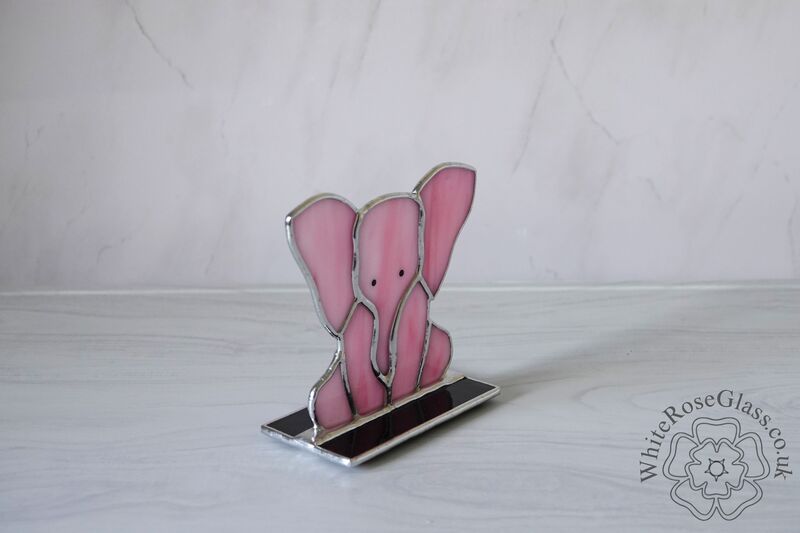 Elephant Freestanding - Sitting Baby - Pink/White - product image