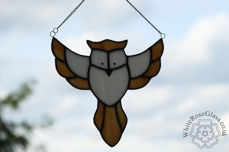 Owl Flying Cartoon - Cream/White - product image