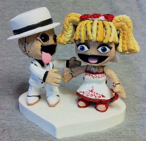 Little,Big,Planet®,Cake,Toppers,Little Big Planet, sackboy, sackgirl, sackpeople, sculpture, custom, wedding, cake topper