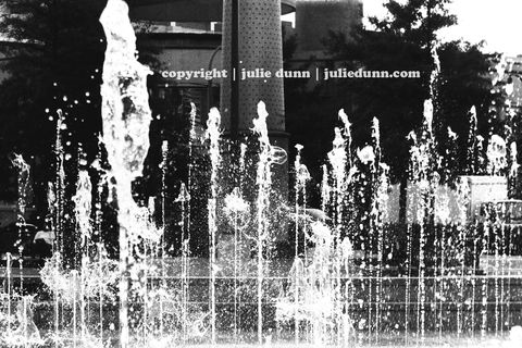 Water,Unleashed,water; fountian; Atlanta; Centennial Park; black and white photography; photos