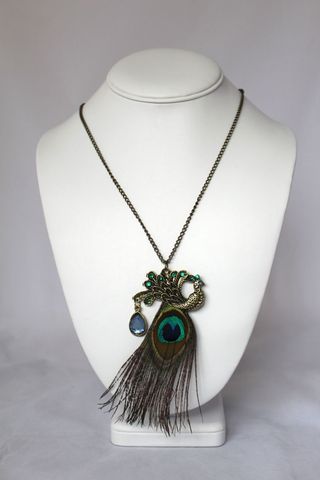 Birds,of,a,Feather,Necklace