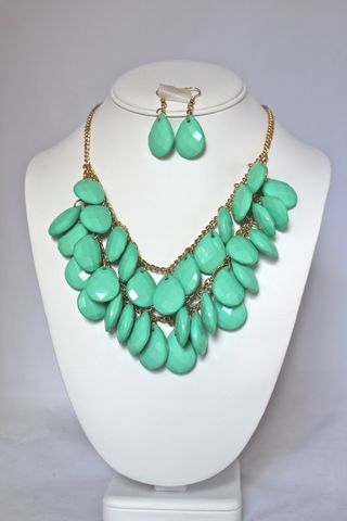 The,Dana,Set,-,Mint