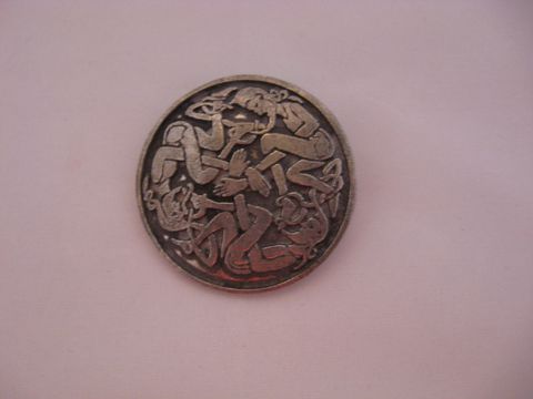 Celtic,Knotwork,Pewter,Pin,Pendant,,Elf,Design,pin, pendant, pin pendant, pewter pin pendant, pewter, Celtic pin ,Celtic pendant , Celtic Elf Pin, Celtic Elf Pendant ,Celtic knotwork pin, Celtic knotwork ,celtic clasp ,BrushCreekWoolWorks, Brush Creek Wool Works
