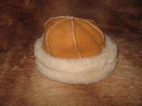 Royal,Round,Sheepskin,Hat,,Medium,hat, sheepskin, suede, round, shearling, clothing, Brush Creek Wool Works, BrushCreekWoolWorks, Southwestern Pa