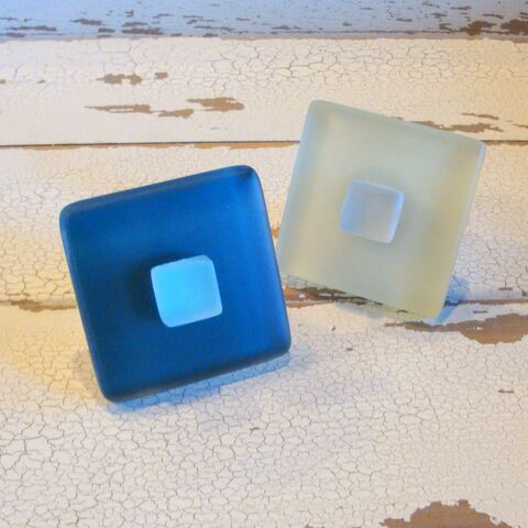 Handmade,Sea,Glass,Cabinet,Knob,–,Coastal,Drawer,Pull,for,Beach,House,Decor,sea glass cabinet knob, beach glass drawer pull, coastal cabinet hardware, handmade cabinet knobs ,beach house cabinet knobs,nautical drawer pull,ocean-inspired cabinet hardware,coastal home decor knob ,frosted glass drawer knob,seaside cabinet pull