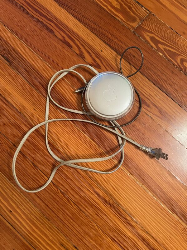 Vintage Apple iBook G3 M6497 Laptop – 500MHz PowerPC, Mac OS X, Original Box, Yo-Yo Charger &amp; AV Adapter – Tested Working Collector Bundle - product images  of 