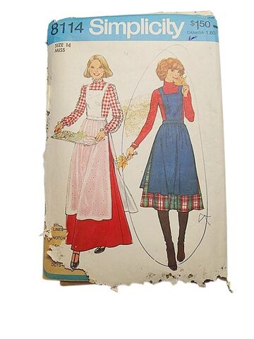 Never,Used,1970s,Vintage,Sewing,Pattern,For,An,Apron,Style,Jumper,And,A,Maxi,Or,Short,Skirt,Simplicity,8114,Bust,36,Peasant,1970s vintage unused patter for an apron style jumper and a maxi or short skirt Simplicity 8114, 1970s vintage prairie peasant style sewing pattern apron jumper and skirts, 1970s vintage patterns, vintage sewing patterns from another time vintage apparel.