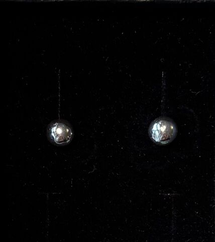 Ball-Stud-Silver-Earrings,Forget-Me-Knot,Jewellery,Silver Ball stud earring