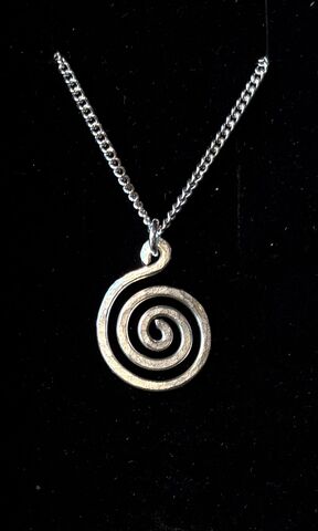 Large-Silver-Snail-Pendant-,Forget-Me-Knot-Jewellery,Large Silver Snail pendant 
