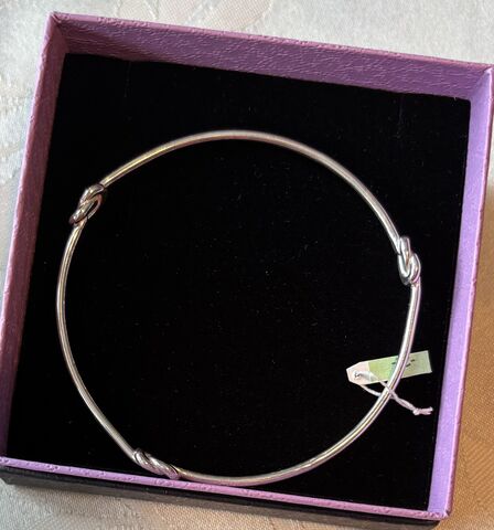 Forgetmeknot,three,knot,silver,bangle,Silver three knot bangle
