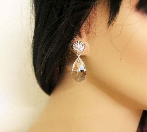 Crystal,Teardrop,Silver,Earrings,Jewelry,Dangle,crystal_earrings,swarovski_crystal,dangle_earrings,special_occasion,silver_earrings,drop_earrings,womens_earrings,gift,for_her,christmas_gift,gift_ideas,wedding_jewelry,post_earrings,swarovski crystal,rhinestone stud