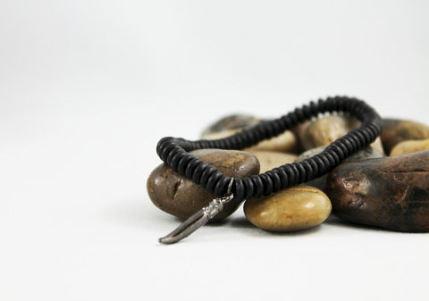 Men's,Black,Horn,Beaded,Bracelet,Jewelry,mens_bracelet,mens_jewelry,stretch_bracelet,stacking_bracelet,horn_bracelet,horn_jewelry,mens_horn_jewelry,onyx_bracelet,black_onyx_bracelet,mens_onyx,mens_stacking,mens_onyx_bracelet,beaded_bracelet,matte onyx beads,horn charm