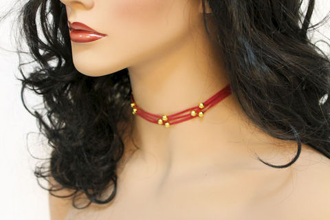 Simple,Red,Suede,Choker,Necklace,Jewelry,simple_choker,choker_necklace,red_choker,gold_choker,everyday_necklace,everyday_choker,casual_choker,casual_necklace,suede_choker,womens_choker,casual_jewelry,everyday_jewelry,simple_necklace,suede cord,mixed metals