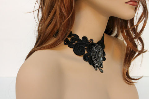 Black,Lace,Backdrop,Evening,Necklace,Jewelry,Choker,black_lace_choker,black_choker,lace_choker,lace_necklace,romantic_choker,romantic_necklace,romantic_jewelry,elegant_choker,wedding_jewelry,black_collar,black_lace_collar,backdrop_necklace,backlace,lace,repurposed brooch,mixed metal