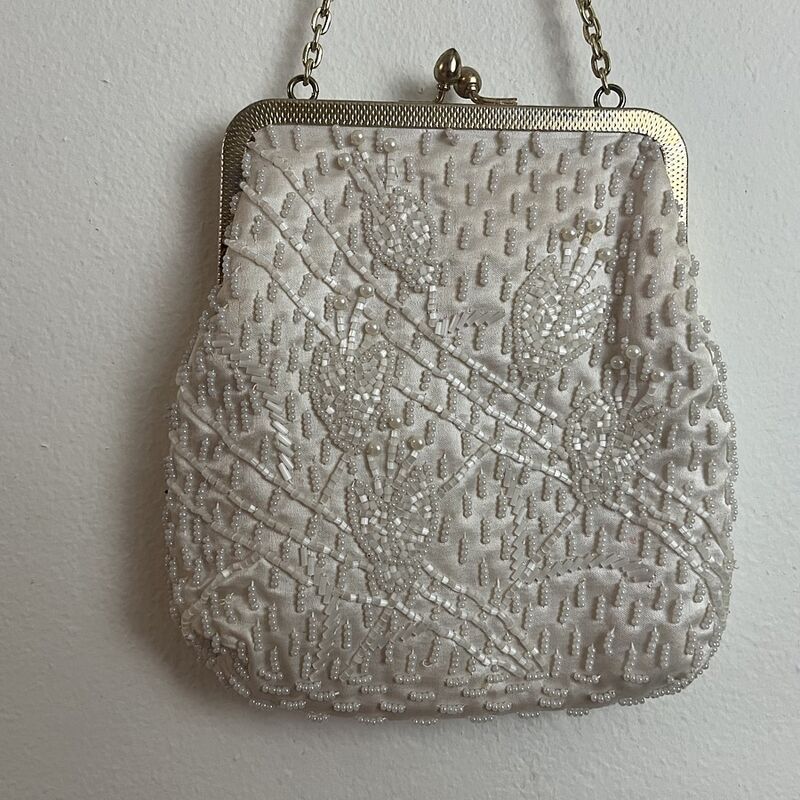 Vintage 60s GOLDEN NAME Hong Kong Beaded Bag - product image  