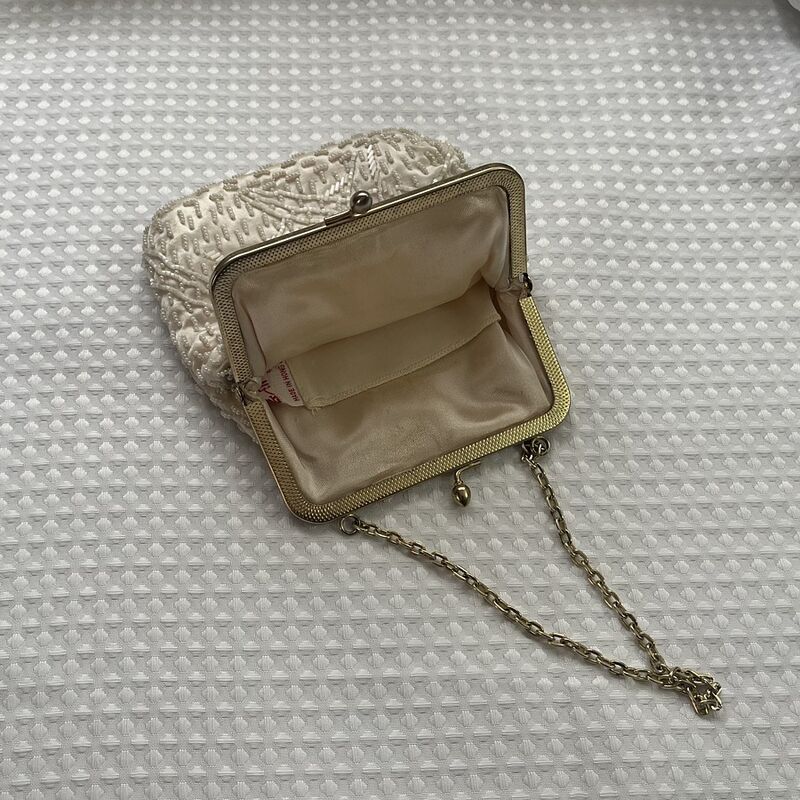Vintage 60s GOLDEN NAME Hong Kong Beaded Bag - product image  