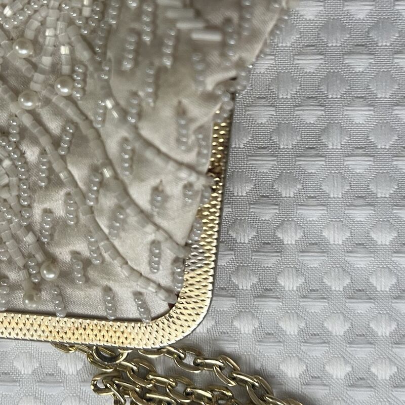 Vintage 60s GOLDEN NAME Hong Kong Beaded Bag - product image  