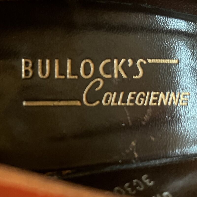 40s 50s Vintage PARAMOUNT BULLOCK'S COLLEGIENNE Cinnamon Pumps   8.5AA - product image  