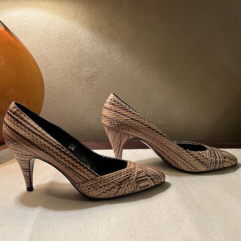 Vintage,80s,90s,J.,RENEE,Striped,Cream,Snakeskin,High,Heel,Shoes,NOS,8M,1980s, 1990s, vintage, shoes, high heels, J. Renee, snakeskin, leather, cream, striped, NOS, Pretty Sweet Vintage