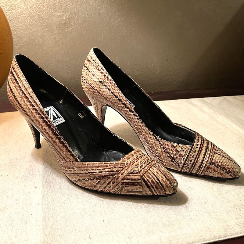Vintage 80s 90s J. RENEE Striped Cream Snakeskin High Heel Shoes NOS   8M - product image  