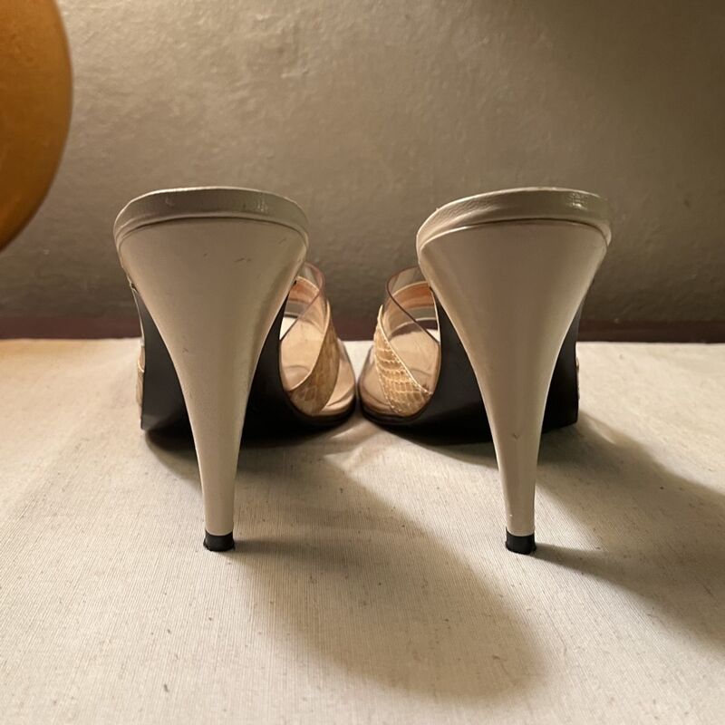 Vintage 70s 80s Camel Snakeskin Mules Shoes    7A - product image  