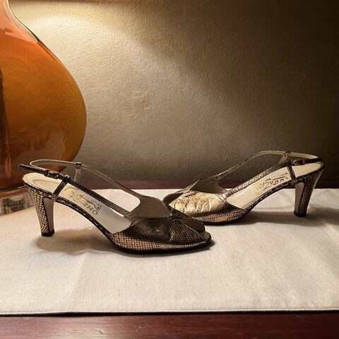 Vintage,70s,SALVATORE,FERRAGAMO,Bronze,Gold,Sling-Back,Heels,9AA,1970s, vintage, shoes, high heels, slingback, Ferragamo, Salvatore, leather, snake, gold, bronze, high end, peep toe, Pretty Sweet Vintage