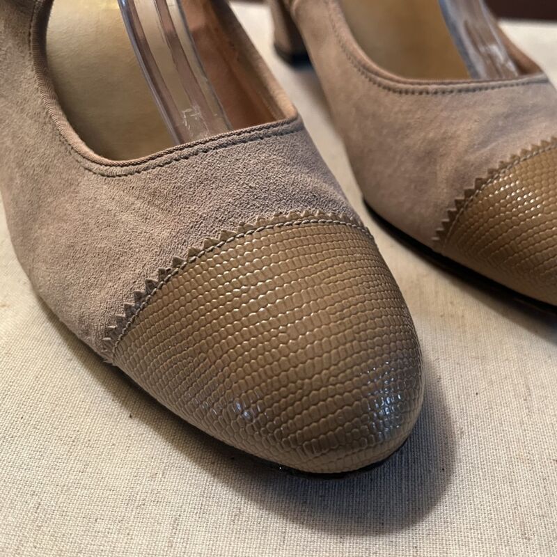 Vintage 70s HUSH PUPPIES Mary Janes Heels Pumps   6.5M - product image  